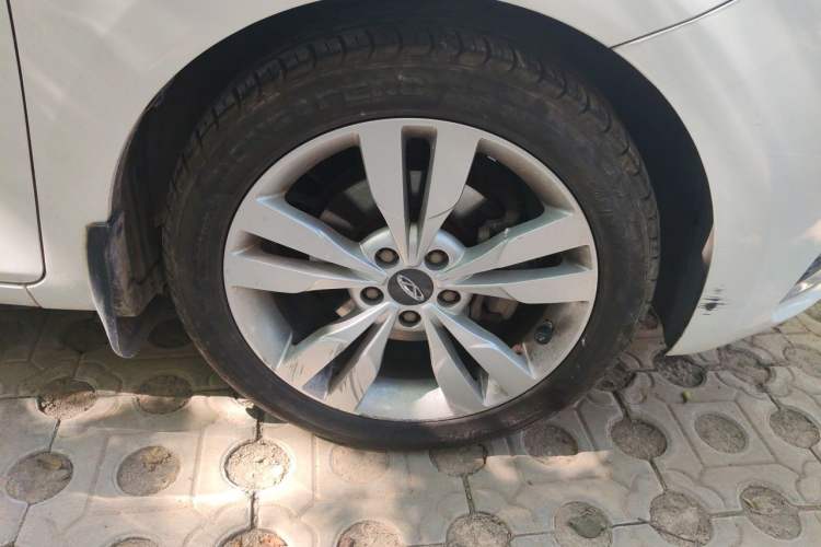 Used Chery Arrizo 5 2016 1.5L Manual Lingrui Edition Right Front Wheel Hub