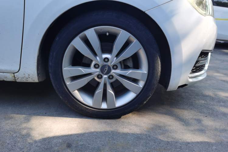 Used Chery Arrizo 5 2016 1.5L CVT Lingrui Edition Right Front Wheel Hub