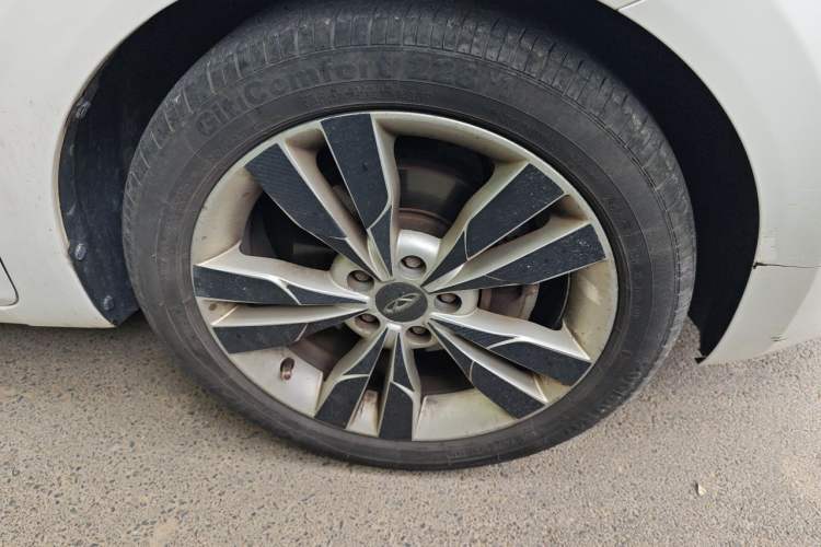 Used Chery Arrizo 5 2016 1.5L Manual Lingrui Edition Right Front Wheel Hub