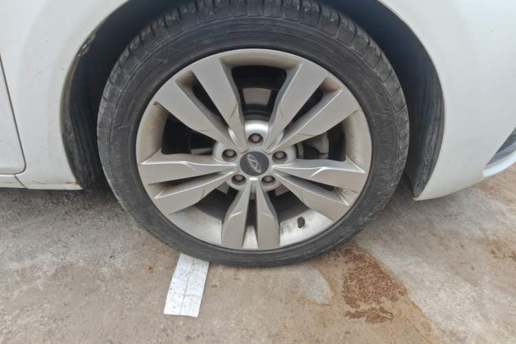 Used Chery Arrizo 5 2016 1.5L Manual Lingchao Edition Right Front Wheel Hub
