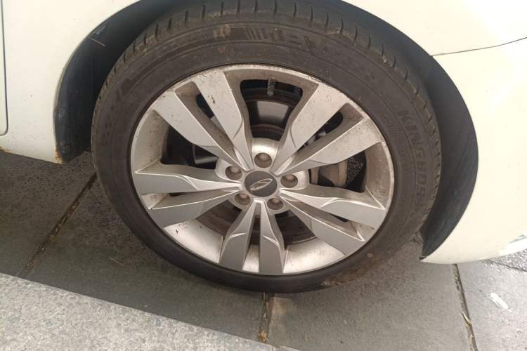 Used Chery Arrizo 5 2016 1.5L Manual Lingchao Edition Right Front Wheel Hub
