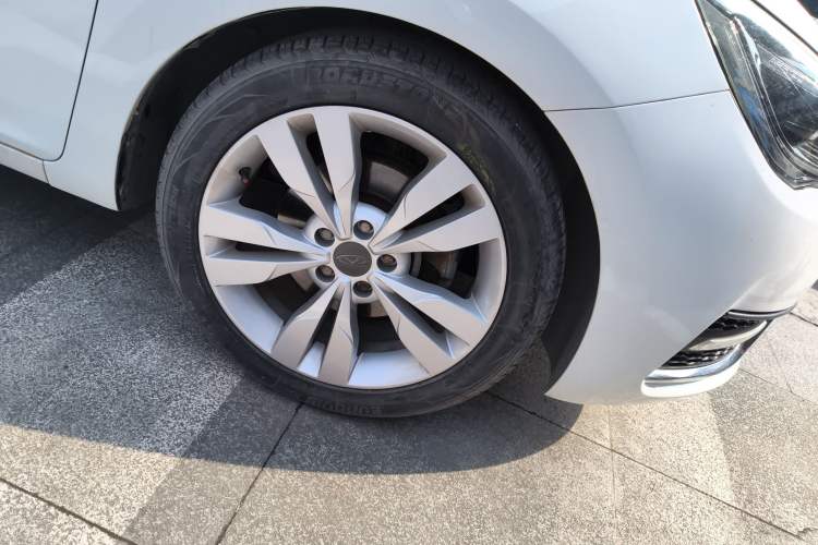 Used Chery Arrizo 5 2016 1.5L Manual Lingrui Edition Right Front Wheel Hub