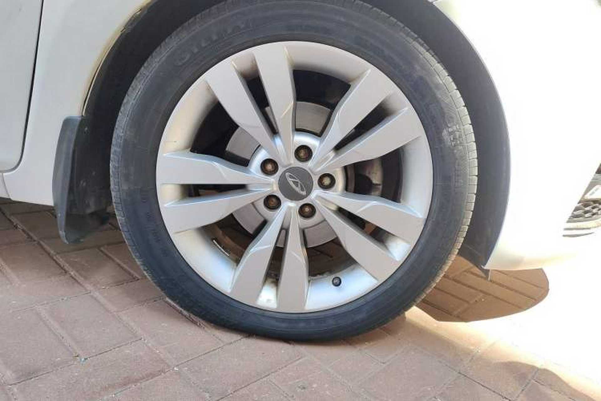 Used Chery Arrizo 5 2016 1.5L CVT Lingrui Edition Right Front Wheel Hub