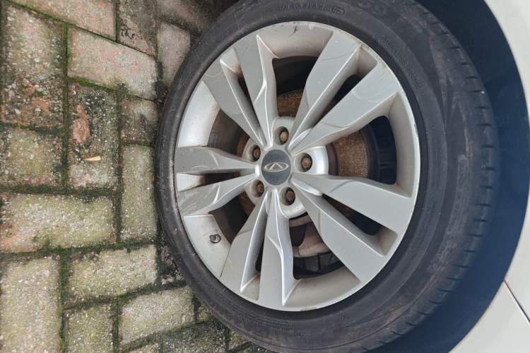 Used Chery Arrizo 5 2016 1.5L CVT Lingrui Edition Right Front Wheel Hub