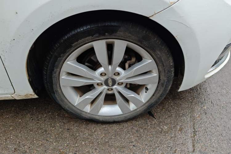 Used Chery Arrizo 5 2016 1.5L Manual Lingchao Edition Right Front Wheel Hub