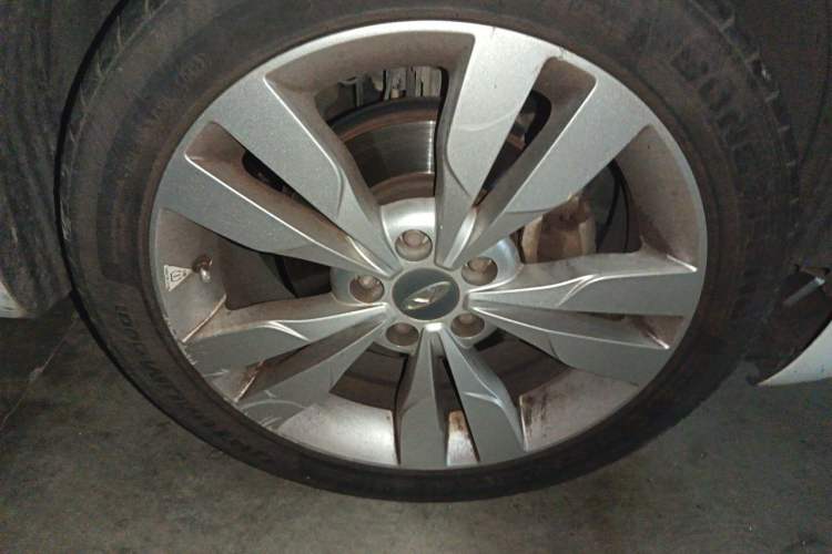 Used Chery Arrizo 5 2016 1.5L Manual Lingchao Edition Right Front Wheel Hub