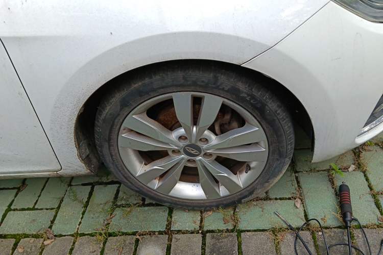 Used Chery Arrizo 5 2016 1.5L CVT Trendsetting Edition Right Front Wheel Hub