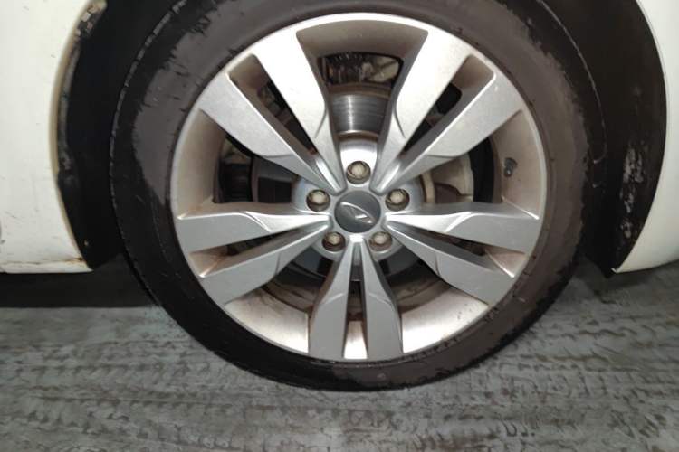 Used Chery Arrizo 5 2016 1.5L Manual Lingchao Edition Right Front Wheel Hub