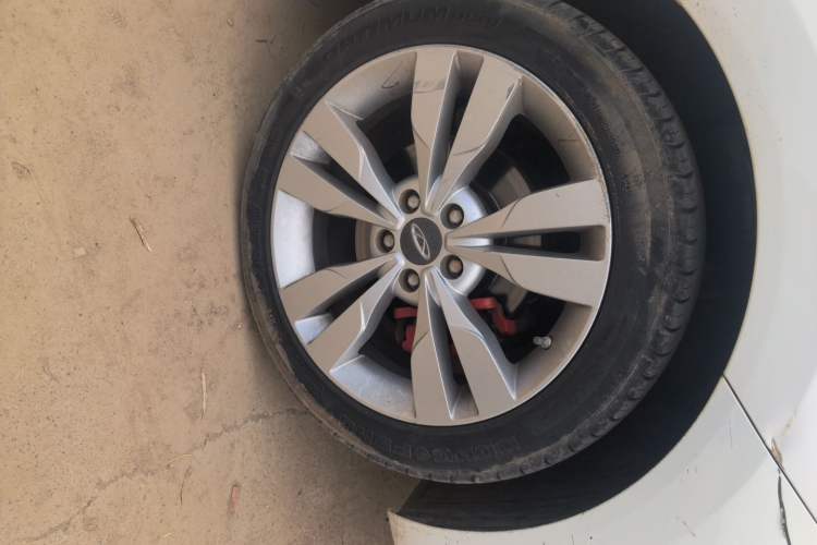 Used Chery Arrizo 5 2016 1.5L Manual Lingchao Edition Right Front Wheel Hub