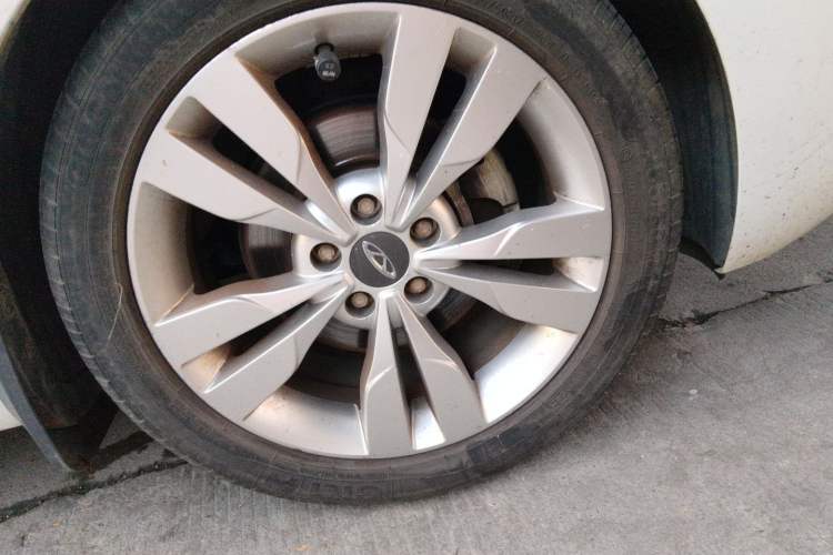 Used Chery Arrizo 5 2016 1.5L Manual Lingchao Edition Right Front Wheel Hub