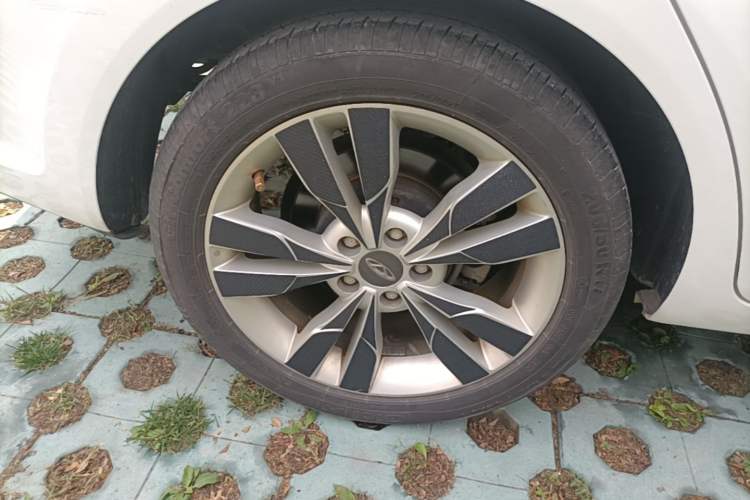 Used Chery Arrizo 5 2016 1.5L Manual Lingrui Edition Right Rear Wheel Hub