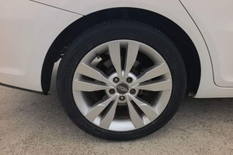 Used Chery Arrizo 5 2016 1.5L Manual Lingrui Edition Right Rear Wheel Hub