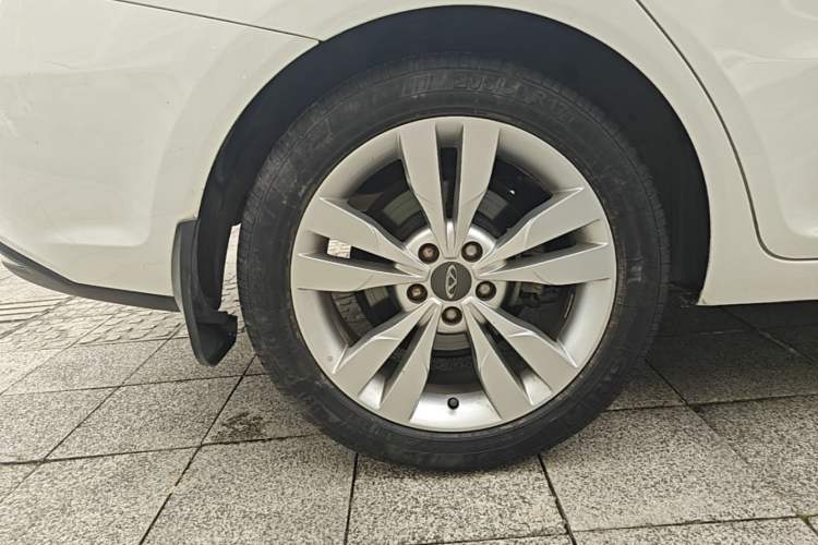 Used Chery Arrizo 5 2016 1.5L CVT Lingrui Edition Right Rear Wheel Hub
