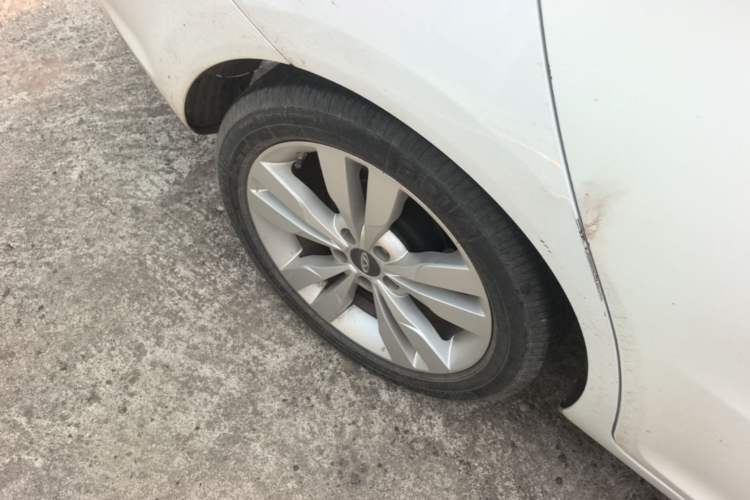 Used Chery Arrizo 5 2016 1.5L Manual Lingchao Edition Right Rear Wheel Hub