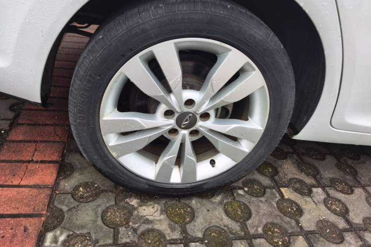 Used Chery Arrizo 5 2016 1.5L CVT Trendsetting Edition Right Rear Wheel Hub