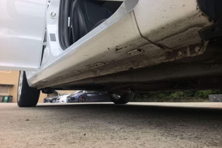 Used Chery Arrizo 5 2016 1.5L Manual Lingrui Edition Right Side Sill