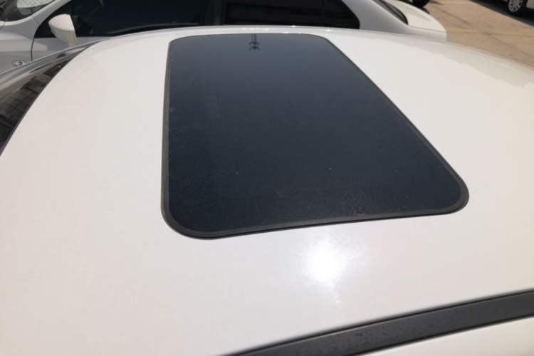 Used Chery Arrizo 5 2016 1.5L Manual Lingrui Edition Roof