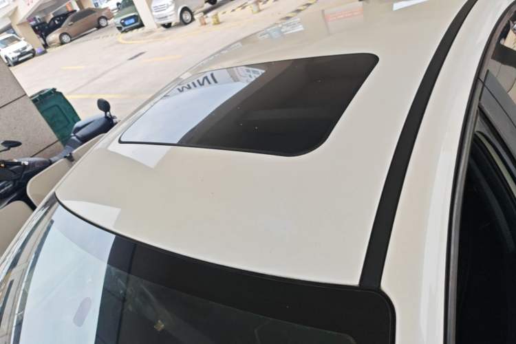 Used Chery Arrizo 5 2016 1.5L CVT Lingrui Edition Roof