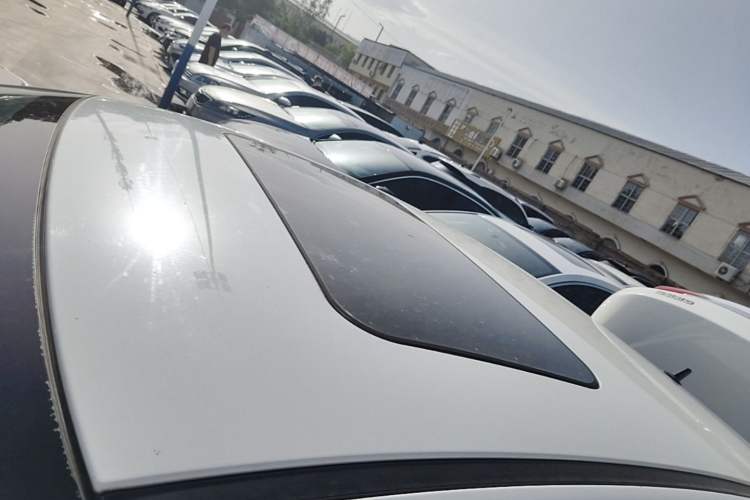 Used Chery Arrizo 5 2016 1.5L CVT Lingrui Edition Roof