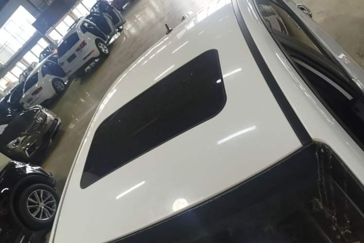 Used Chery Arrizo 5 2016 1.5L CVT Lingrui Edition Roof