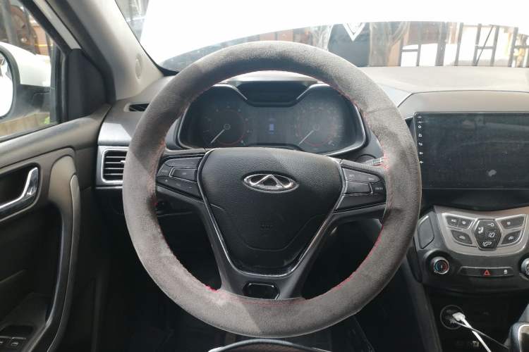 Used Chery Arrizo 5 2016 1.5L CVT Trendsetting Edition Steering Wheel