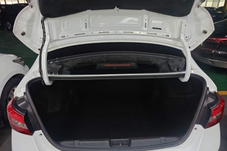 Used Chery Arrizo 5 2016 1.5L Manual Lingchao Edition Trunk