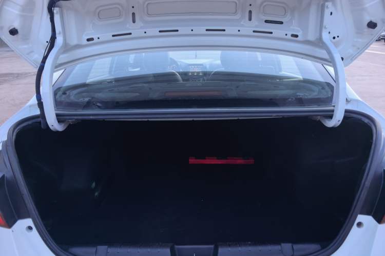 Used Chery Arrizo 5 2016 1.5L CVT Trendsetting Edition Trunk