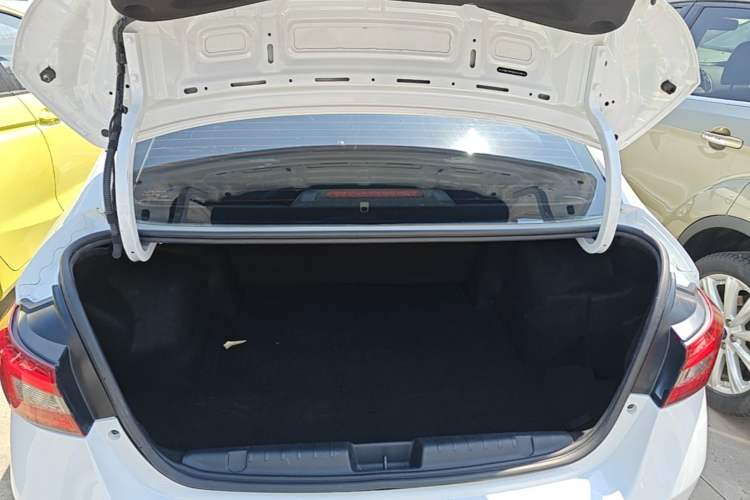 Used Chery Arrizo 5 2016 1.5L Manual Lingchao Edition Trunk