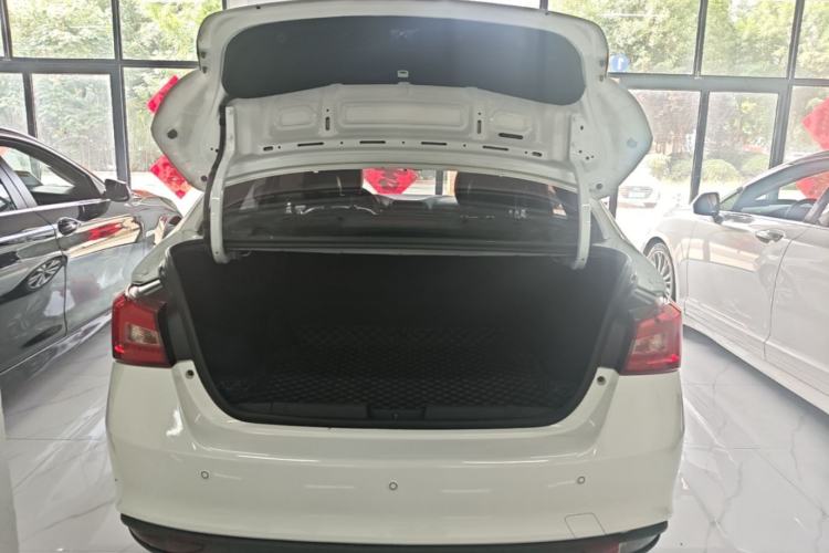 Used Chery Arrizo 5 2016 1.5L Manual Lingrui Edition Trunk