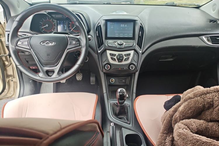 Used Chery Arrizo 5 2016 1.5L Manual Lingrui Edition Center Console
