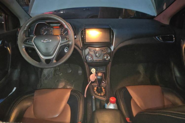 Used Chery Arrizo 5 2016 1.5L Manual LingShang Edition Center Console