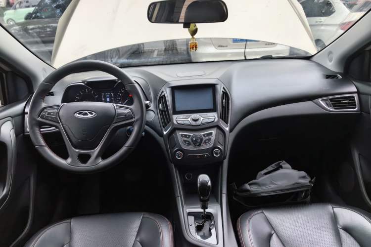 Used Chery Arrizo 5 2016 1.5L CVT Lingrui Edition Center Console