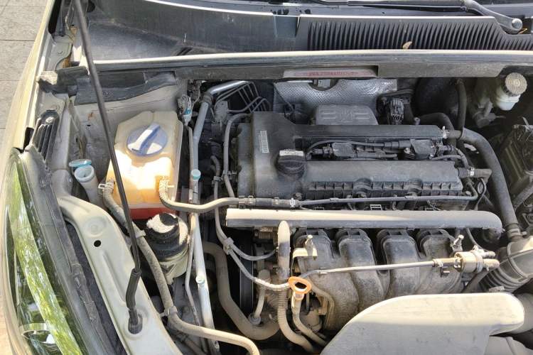 Used Chery Arrizo 5 2016 1.5L CVT Trendsetting Edition Engine Bay Right