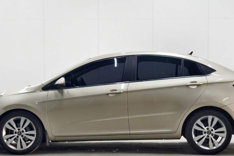 Used Chery Arrizo 5 2016 1.5L CVT Lingrui Edition Exterior 8