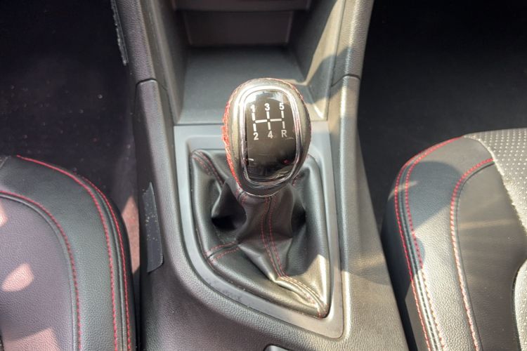 Used Chery Arrizo 5 2016 1.5L Manual Lingchao Edition Gear Lever