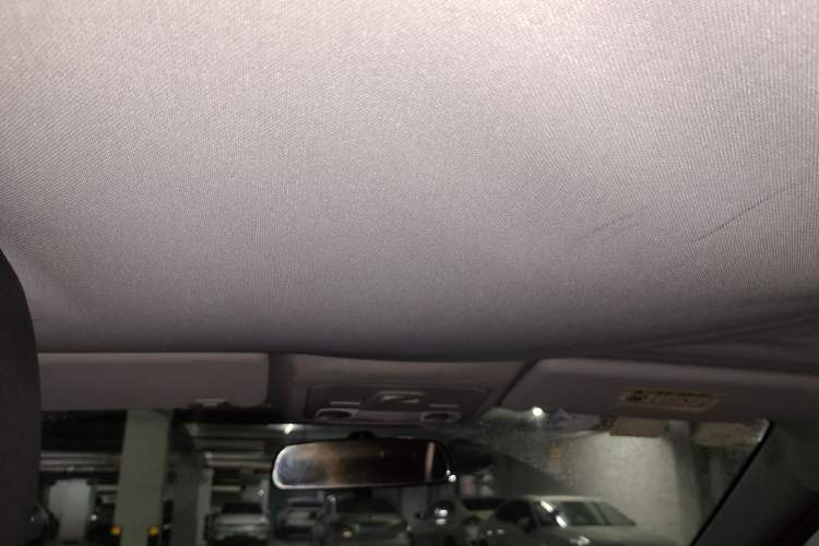 Used Chery Arrizo 5 2016 1.5L CVT Trendsetting Edition Headliner