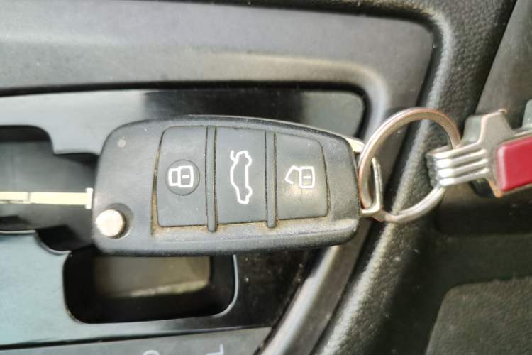 Used Chery Arrizo 5 2016 1.5L CVT Lingrui Edition Interior 1