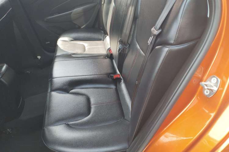 Used Chery Arrizo 5 2016 1.5L CVT Leading Edition Interior 4