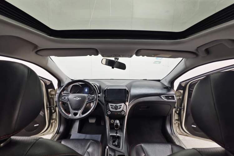 Used Chery Arrizo 5 2016 1.5L CVT Lingrui Edition Interior 4
