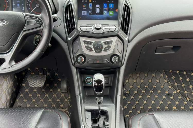 Used Chery Arrizo 5 2016 1.5L CVT Trendsetting Edition Interior 6