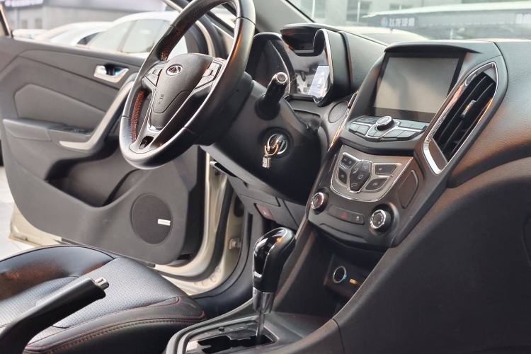 Used Chery Arrizo 5 2016 1.5L CVT Lingrui Edition Interior 7