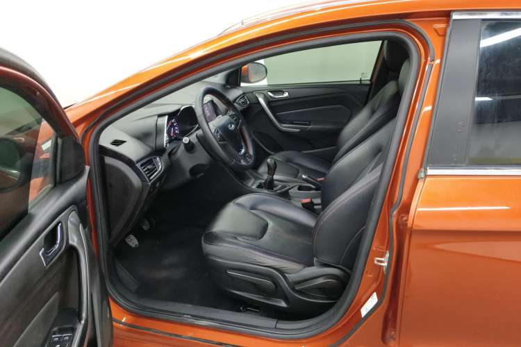 Used Chery Arrizo 5 2016 1.5L Manual Lingchao Edition Left Front Seat