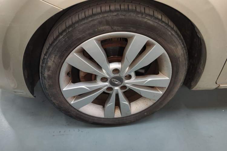 Used Chery Arrizo 5 2016 1.5L Manual Lingchao Edition Left Front Wheel Hub