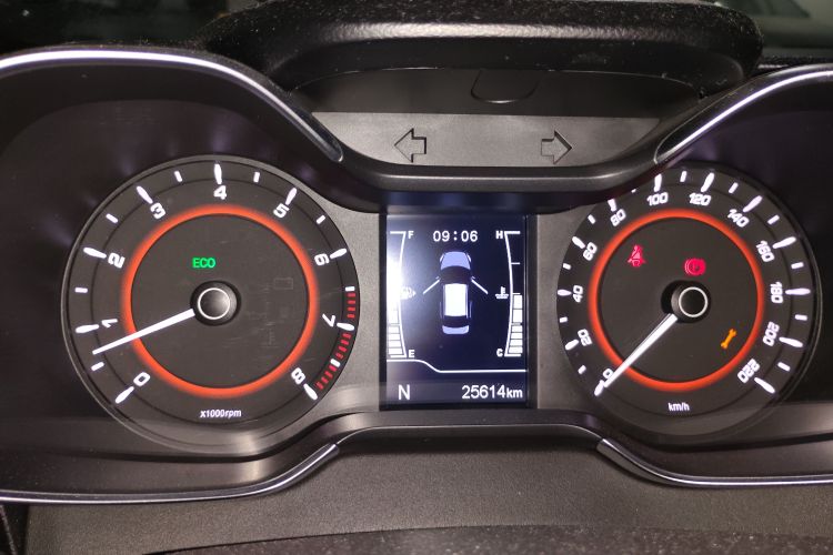 Used Chery Arrizo 5 2016 1.5L CVT Trendsetting Edition Odometer Close Up