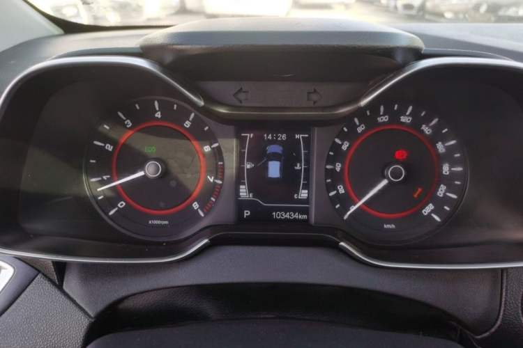 Used Chery Arrizo 5 2016 1.5L CVT Lingrui Edition Odometer Close Up