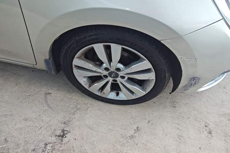 Used Chery Arrizo 5 2016 1.5L CVT Trendsetting Edition Right Front Wheel Hub