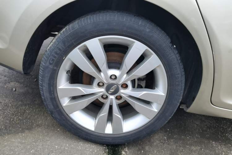 Used Chery Arrizo 5 2016 1.5L Manual Lingrui Edition Right Rear Wheel Hub