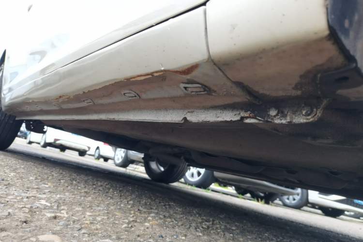 Used Chery Arrizo 5 2016 1.5L Manual Lingrui Edition Right Side Sill