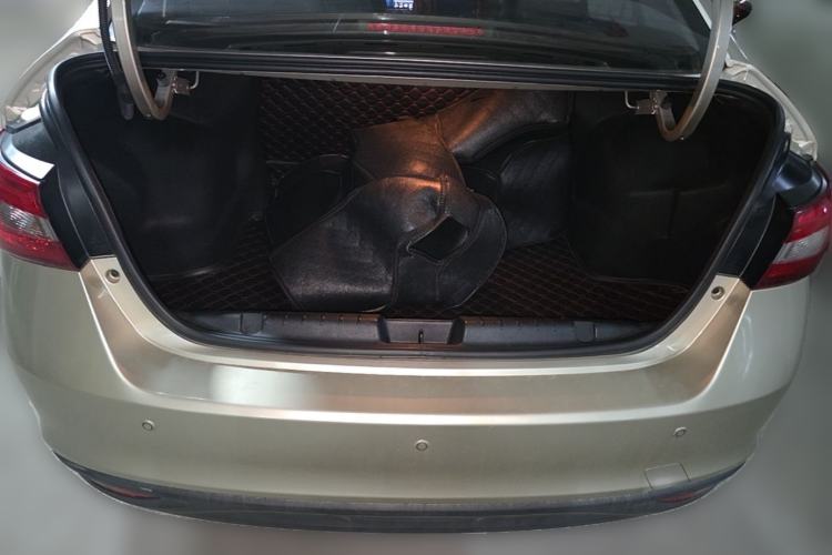 Used Chery Arrizo 5 2016 1.5L Manual Lingrui Edition Trunk