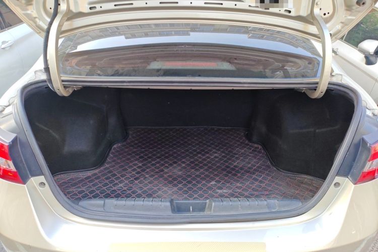 Used Chery Arrizo 5 2016 1.5L Manual Lingrui Edition Trunk